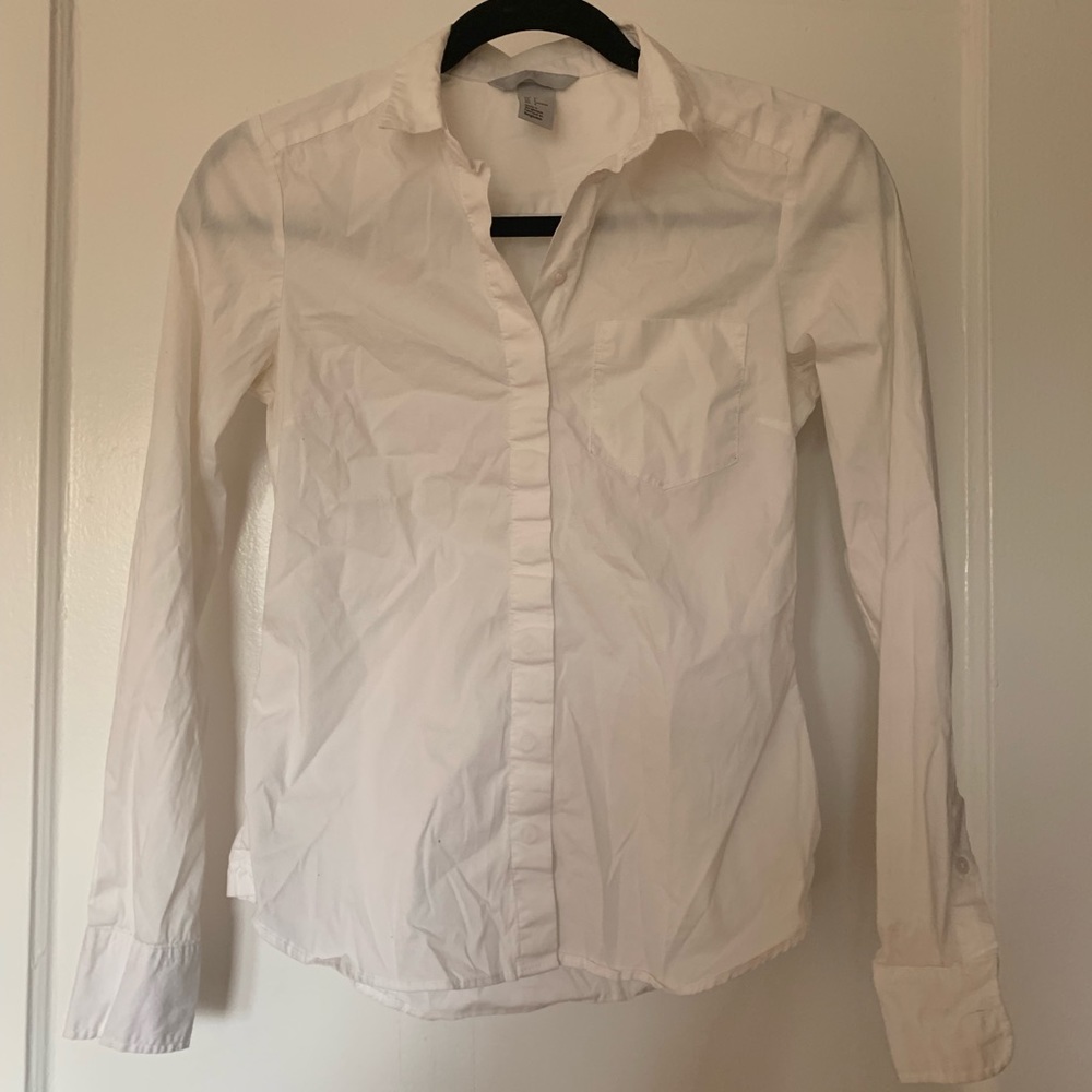 White fitted blouse